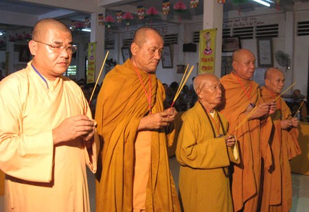 Ban Đại diện Phật giáo huyện Tân Hiệp tổ chức lễ mừng Phật đản