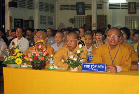 Ban Đại diện Phật giáo huyện Tân Hiệp tổ chức lễ mừng Phật đản