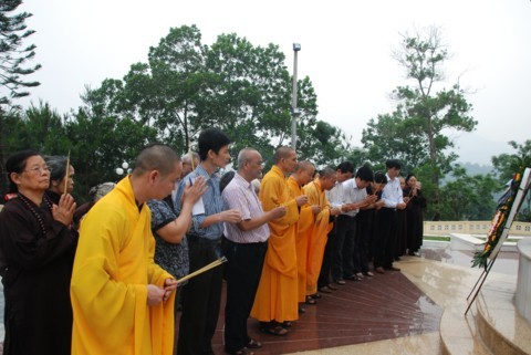 Cao Bằng: Đại lễ Phật Đản PL.2554 diễn ra trang nghiêm, trọng thể ảnh 20