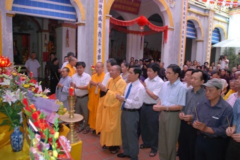 Cao Bằng: Đại lễ Phật Đản PL.2554 diễn ra trang nghiêm, trọng thể ảnh 1