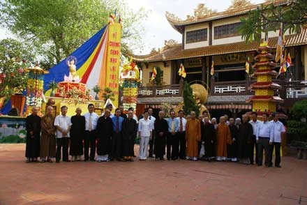 cacvilanh-dao.jpg