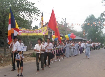 dinhquan_01.JPG