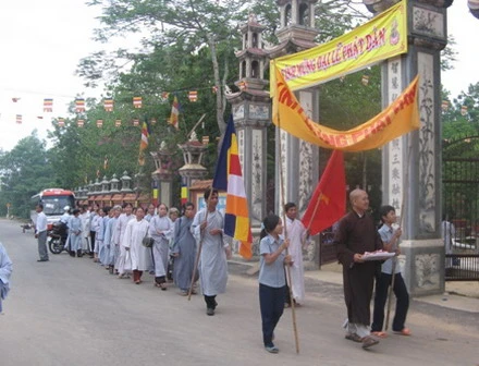 dinhquan_02.JPG