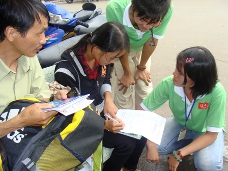 Nhà chùa tiếp sức mùa thi ảnh 1