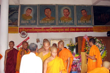 Kỷ niệm 36 năm ngày bốn sư liệt sĩ hy sinh