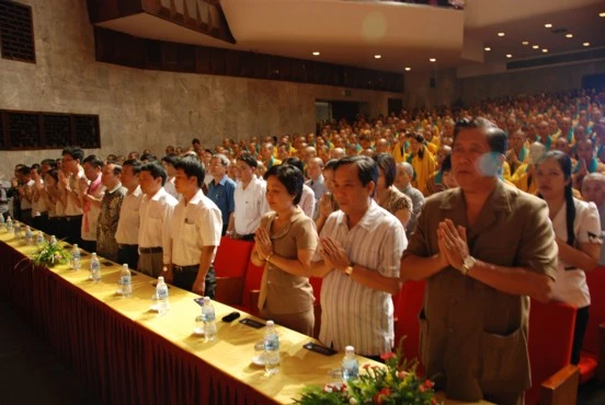 Hà Nội: Bế giảng khoá V và khai giảng khoá VI Học viện PGVN tại Hà Nội ảnh 11