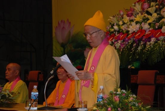 Hà Nội: Bế giảng khoá V và khai giảng khoá VI Học viện PGVN tại Hà Nội ảnh 1