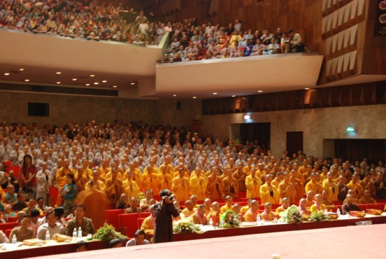 Hà Nội: Bế giảng khoá V và khai giảng khoá VI Học viện PGVN tại Hà Nội ảnh 7 Hà Nội: Bế giảng khoá V và khai giảng khoá VI Học viện PGVN tại Hà Nội ảnh 7