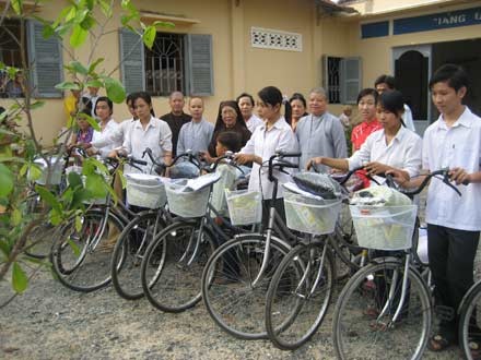 nguoingheo-2.jpg