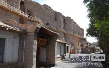 Động đá Du Lâm nằm cô tịch trên bãi Gobi - huyện An Tây, tỉnh Cam - Trung Quốc ảnh 13 dulam 13.jpg