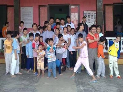 Một chuyến đi từ thiện của sư cô bác sỹ Liên Thanh.