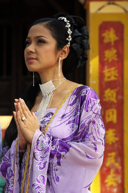 Những mỹ nhân nương nhờ cửa Phật