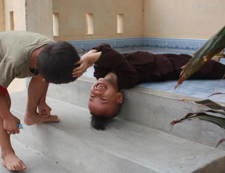 Lớp học đặc biệt nơi “cửa thiền” ảnh 10