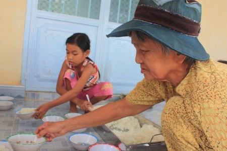 Lớp học đặc biệt nơi “cửa thiền” ảnh 14