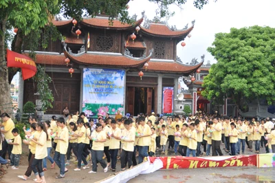 Lạng Sơn: Khai mạc khoá tu “Một ngày hè an lạc” cho 600 thanh thiếu niên trong tỉnh ảnh 43 Lạng Sơn: Khai mạc khoá tu “Một ngày hè an lạc” cho 600 thanh thiếu niên trong tỉnh ảnh 43