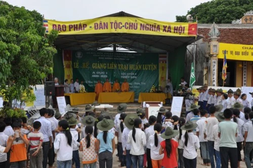 Hưng Yên: Lễ bế giảng Liên trại huấn luyện ảnh 11