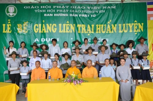 Hưng Yên: Lễ bế giảng Liên trại huấn luyện ảnh 15
