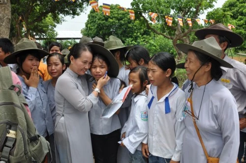 Hưng Yên: Lễ bế giảng Liên trại huấn luyện ảnh 20