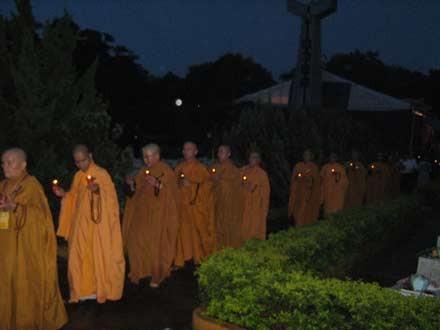 Gia Lai: Đại lễ kỳ siêu anh hùng liệt sĩ tại Nghĩa trang Liệt sĩ huyện Đức Cơ ảnh 10 causieu-5.jpg