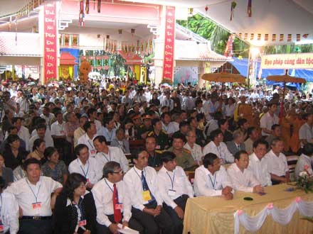 Gia Lai: Đại lễ kỳ siêu anh hùng liệt sĩ tại Nghĩa trang Liệt sĩ huyện Đức Cơ ảnh 5 causieu-7.jpg