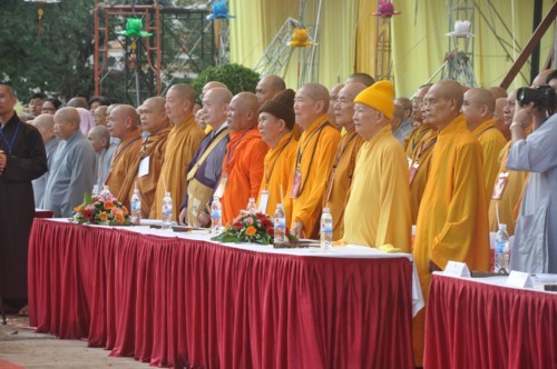 Chùm ảnh: Khai mạc Đại lễ Phật giáo kỷ niệm 1.000 năm Thăng Long - Hà Nội ảnh 10