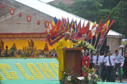 Chùm ảnh: Khai mạc Đại lễ Phật giáo kỷ niệm 1.000 năm Thăng Long - Hà Nội ảnh 15