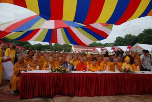Chùm ảnh: Khai mạc Đại lễ Phật giáo kỷ niệm 1.000 năm Thăng Long - Hà Nội ảnh 18