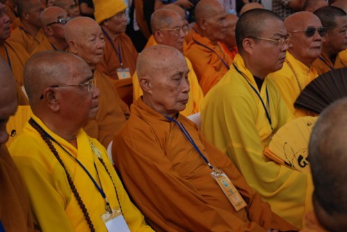 Chùm ảnh: Khai mạc Đại lễ Phật giáo kỷ niệm 1.000 năm Thăng Long - Hà Nội ảnh 32