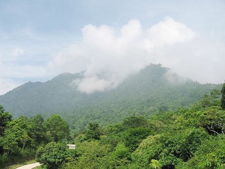 Nhất cao là núi Ba Vì/Thứ ba Tam Đảo, thứ nhì Độc Tôn Nhất cao là núi Ba Vì/Thứ ba Tam Đảo, thứ nhì Độc Tôn