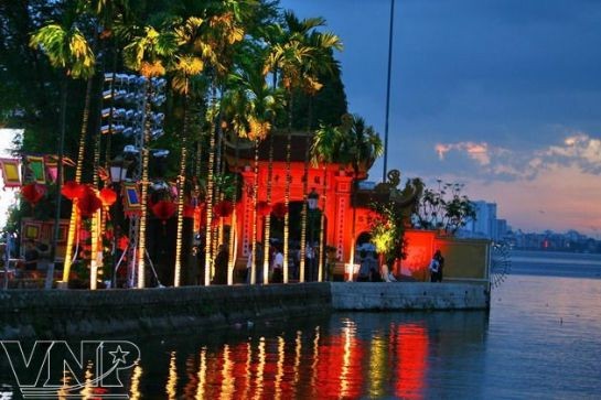 Chùm ảnh: Cầu truyền hình “Hòa điệu văn hóa - Khát vọng hòa bình” ảnh 1 Chùm ảnh: Cầu truyền hình “Hòa điệu văn hóa - Khát vọng hòa bình” ảnh 1