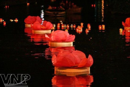 Chùm ảnh: Cầu truyền hình “Hòa điệu văn hóa - Khát vọng hòa bình” ảnh 2 Chùm ảnh: Cầu truyền hình “Hòa điệu văn hóa - Khát vọng hòa bình” ảnh 2