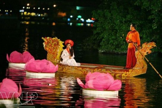 Chùm ảnh: Cầu truyền hình “Hòa điệu văn hóa - Khát vọng hòa bình” ảnh 7 Chùm ảnh: Cầu truyền hình “Hòa điệu văn hóa - Khát vọng hòa bình” ảnh 7