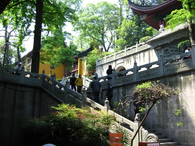 Chùa Linh Ẩn, Hàng Châu- Trung Quốc ảnh 3