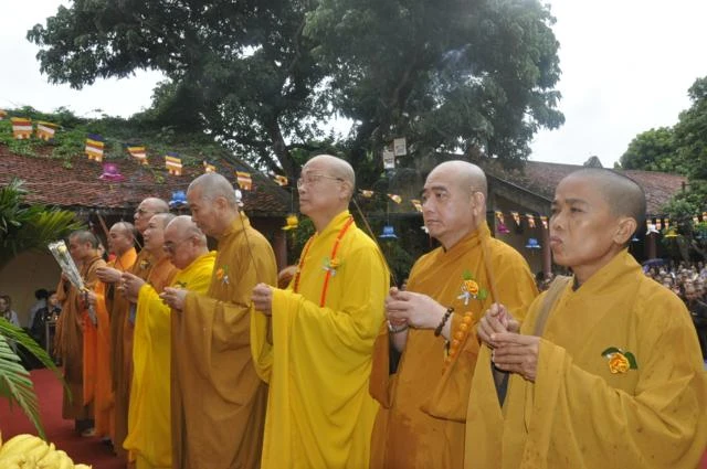 Hà Nội: Chùm ảnh chùa Bằng A tổ chức Đại lễ Vu lan Báo hiếu 2010 ảnh 17
