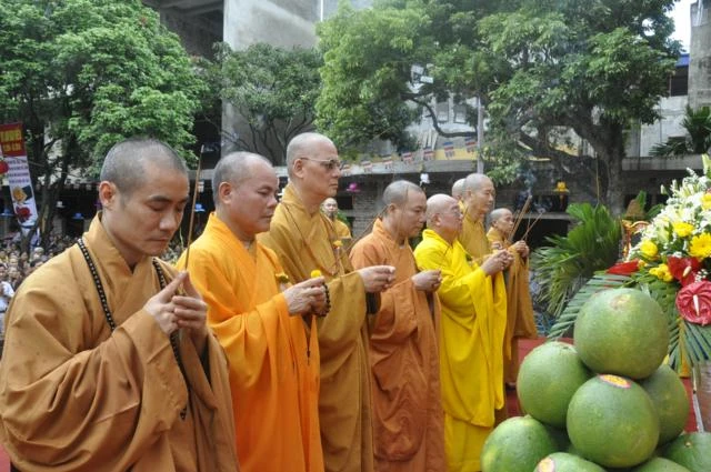 Hà Nội: Chùm ảnh chùa Bằng A tổ chức Đại lễ Vu lan Báo hiếu 2010 ảnh 19