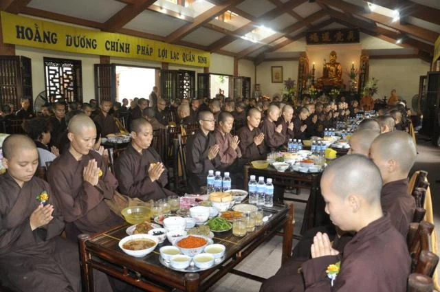 Hà Nội: Chùm ảnh chùa Bằng A tổ chức Đại lễ Vu lan Báo hiếu 2010 ảnh 25