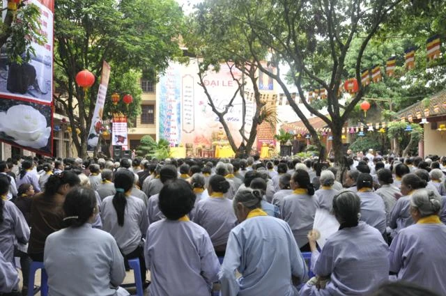 Hà Nội: Chùm ảnh chùa Bằng A tổ chức Đại lễ Vu lan Báo hiếu 2010 ảnh 5