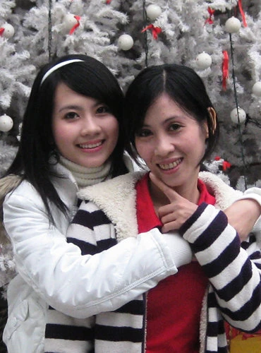 Hot teen lên chùa ngày Vu lan báo hiếu