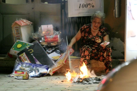 Nhân ngày lễ Vu Lan báo hiếu:  Đừng vội vàng kết tội “vàng mã” ảnh 3