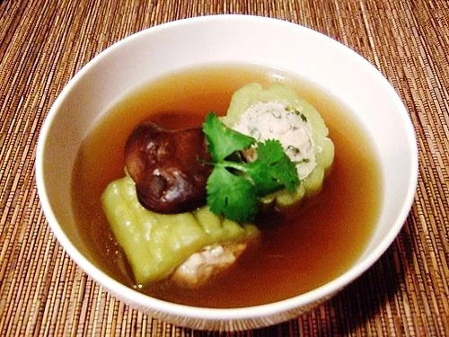 Mâm cỗ chay  mùa báo hiếu