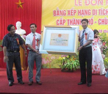 chuahang-1.jpg