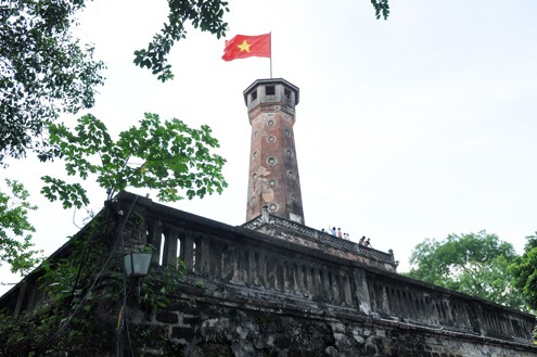Cột cờ Hà Nội nay. Ảnh: Quang Xuân. Cột cờ Hà Nội nay. Ảnh: Quang Xuân.