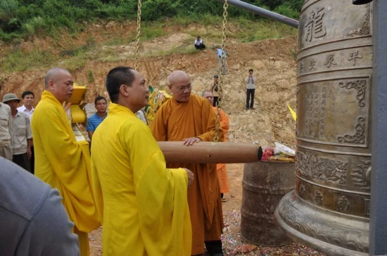 Hải Phòng: Khánh thành tượng Phật & khai Đại hồng chung chùa Long Hoa ảnh 8