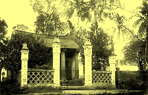 Miếu thờ ven hồ Tây