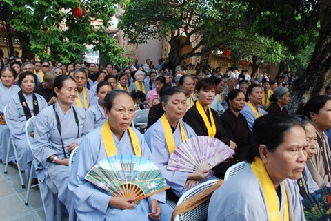 Hà Nội: Lễ gắn biển công trình tháp Báo Ân chùa Bằng A & nhận kỷ lục Phật giáo ảnh 7 Hà Nội: Lễ gắn biển công trình tháp Báo Ân chùa Bằng A & nhận kỷ lục Phật giáo ảnh 7