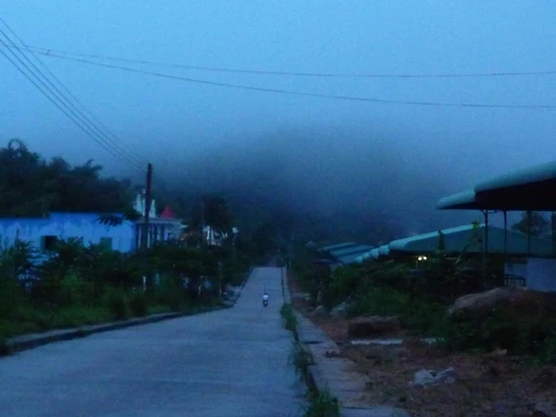 “Đạp gió cưỡi mây” ở “nóc nhà” miền Tây ảnh 1