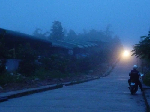 “Đạp gió cưỡi mây” ở “nóc nhà” miền Tây ảnh 2