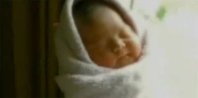 Những clip lay động nhất trên Internet về gia đình ảnh 3