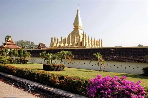 Sắc màu Thạt Luổng ảnh 1