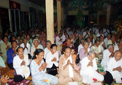 Kiên Giang: Chùa Rạch Sỏi tổ chức lễ dâng y Kathina ảnh 12 dyrs-09.jpg